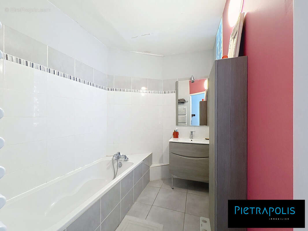 Appartement à LYON-4E