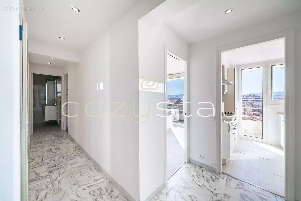 Appartement à CANNES