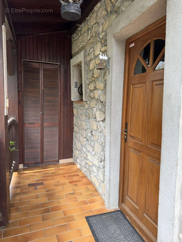 Maison à COUIZA