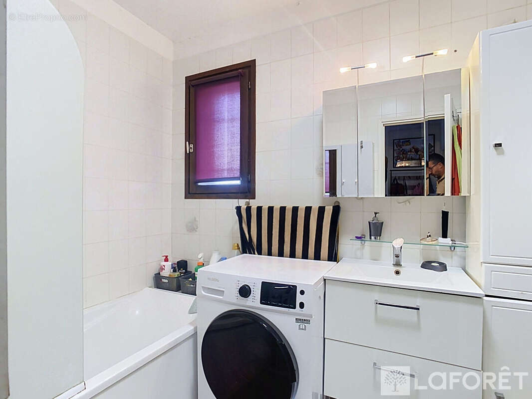 Maison 6 pièces avec T3 en location à l'étage - terrain de 512 m2 - photo 11