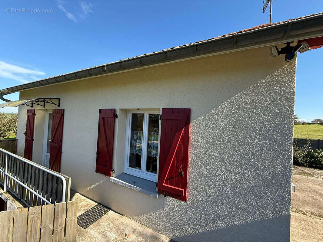 Maison à SAINT-OUEN-LES-PAREY