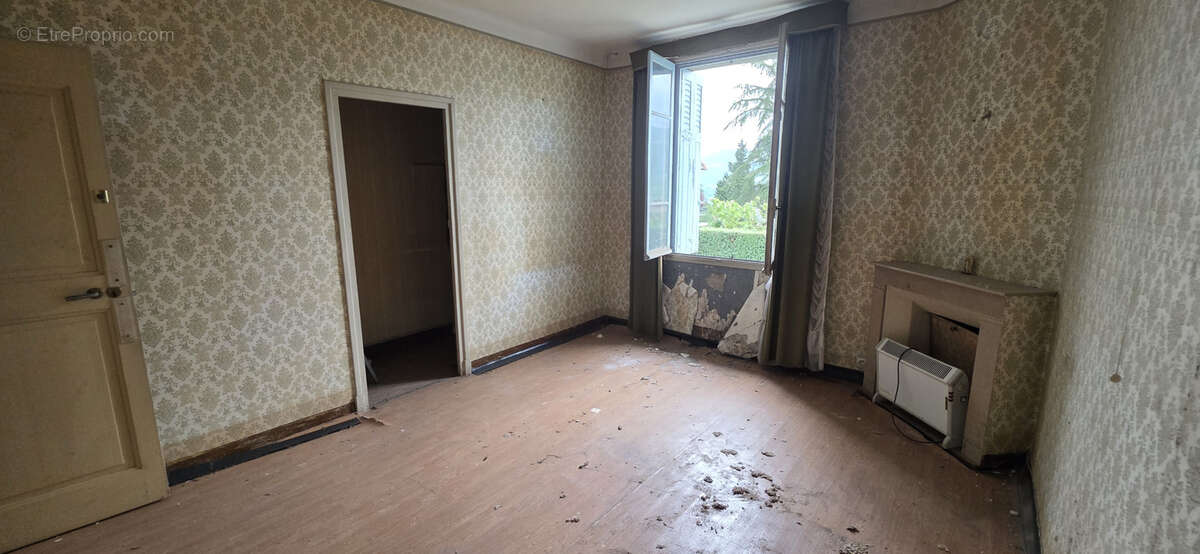 Exclusivité   vue panoramique sur les hauteurs de millau   fort potentiel de rénovation - photo 11