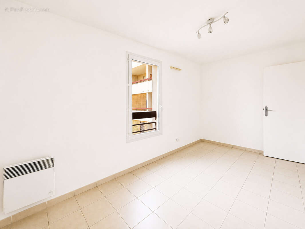 Appartement à MARSEILLE-14E