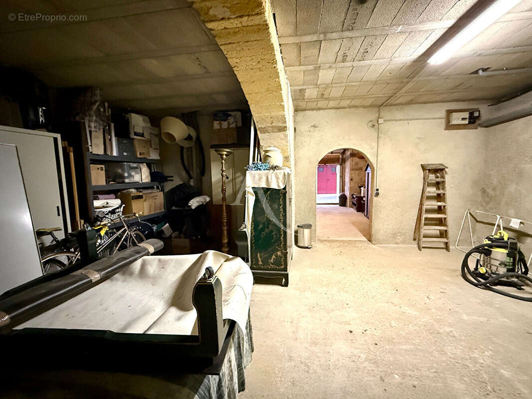 Appartement à MEZE