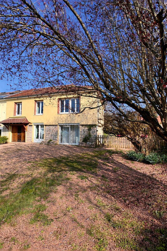 Maison à CHATENOY-LE-ROYAL