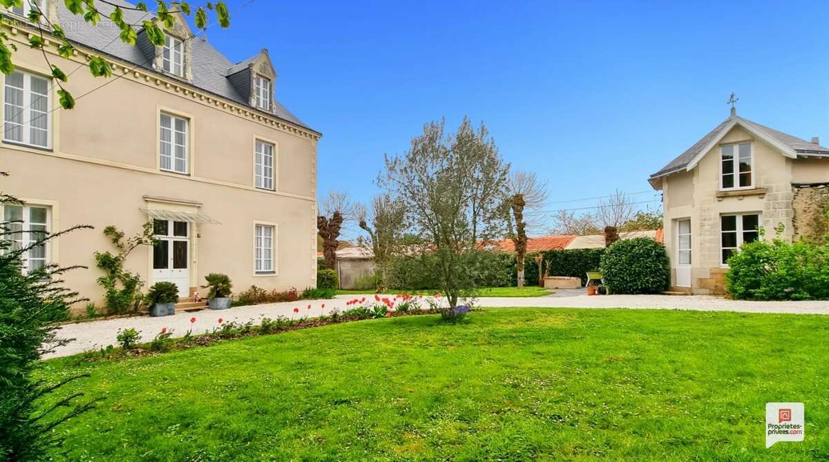 Maison à HAUTE-GOULAINE