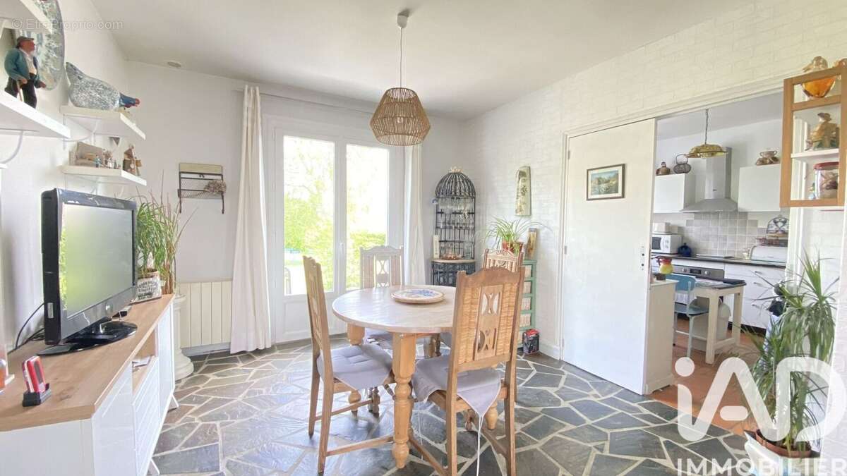 Photo 2 - Maison à PLOUIGNEAU