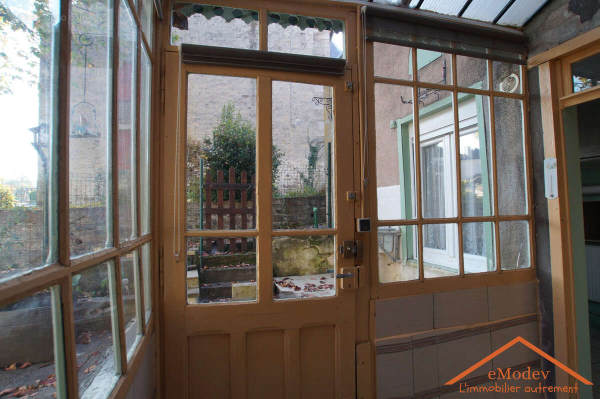 Maison à FOUGEROLLES