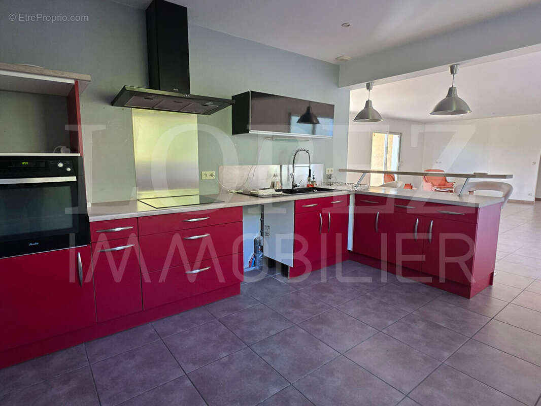 Maison à PAYRIN-AUGMONTEL