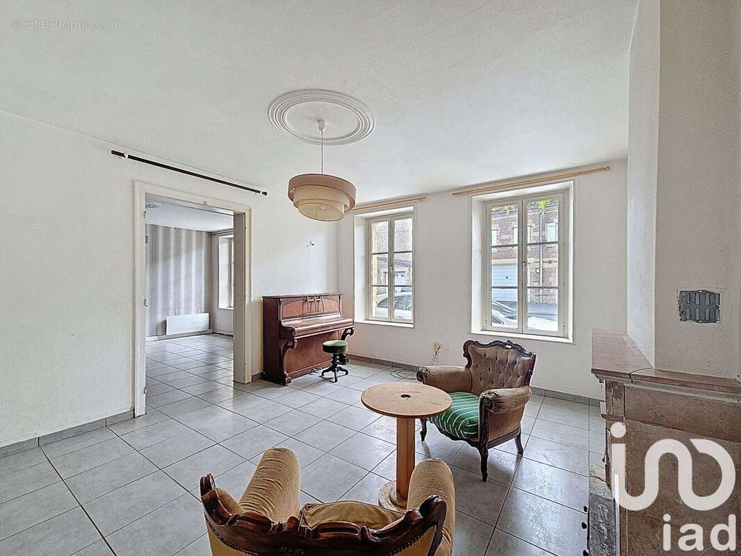 Maison 204 m² à Rouvroy-Sur-Audry  - photo 3
