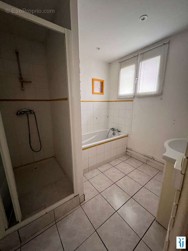 Maison à ISNEAUVILLE