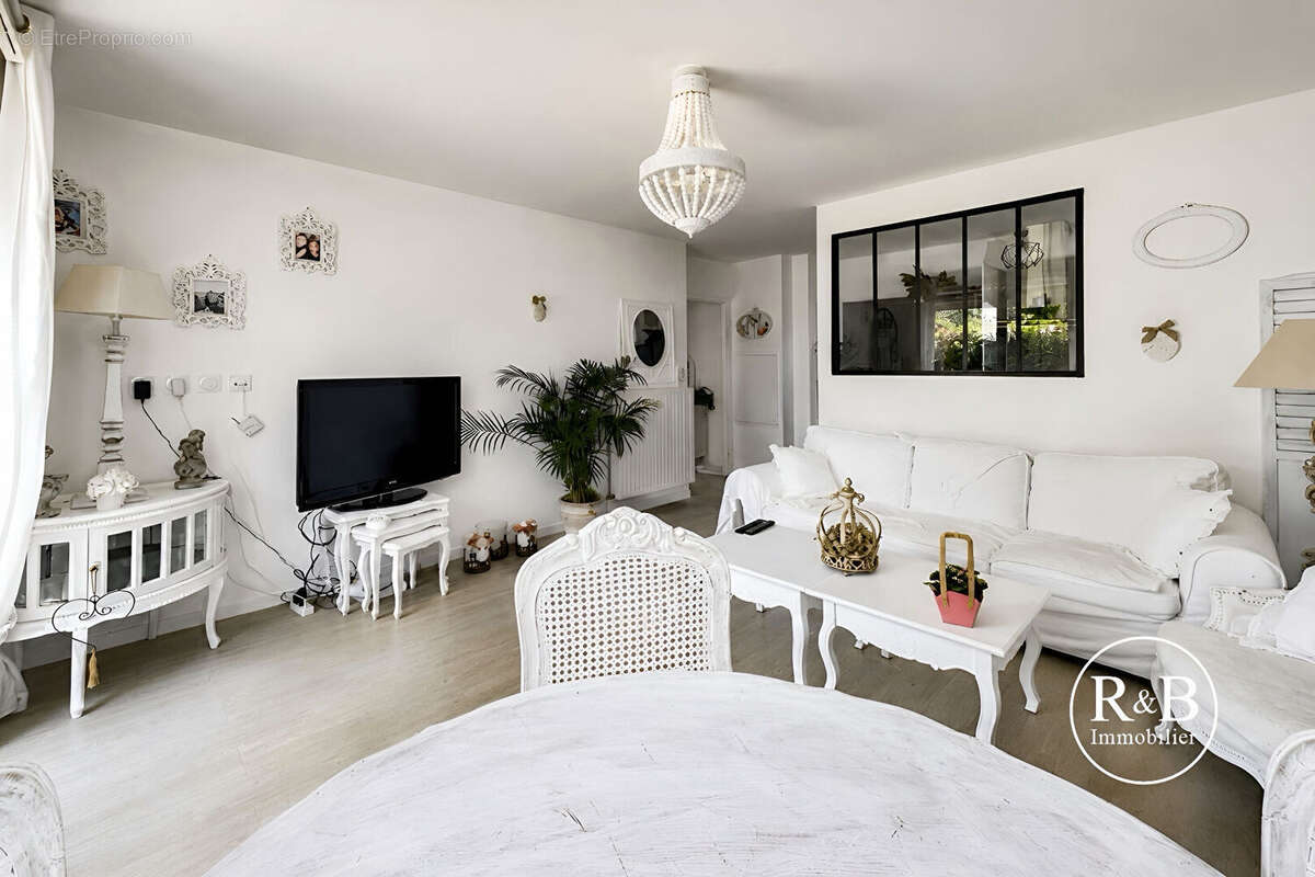 Appartement à PLAISIR