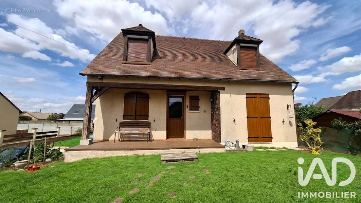 Photo 1 - Maison à AMILLY
