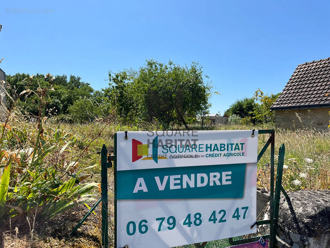 Terrain à SAINTE-CATHERINE-DE-FIERBOIS