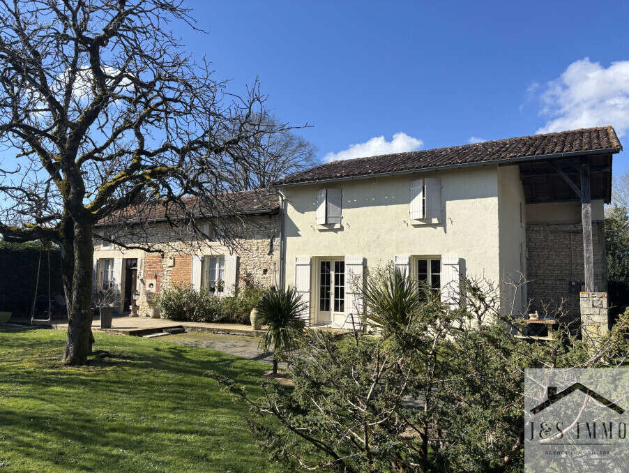 Maison à SAINT-COUTANT