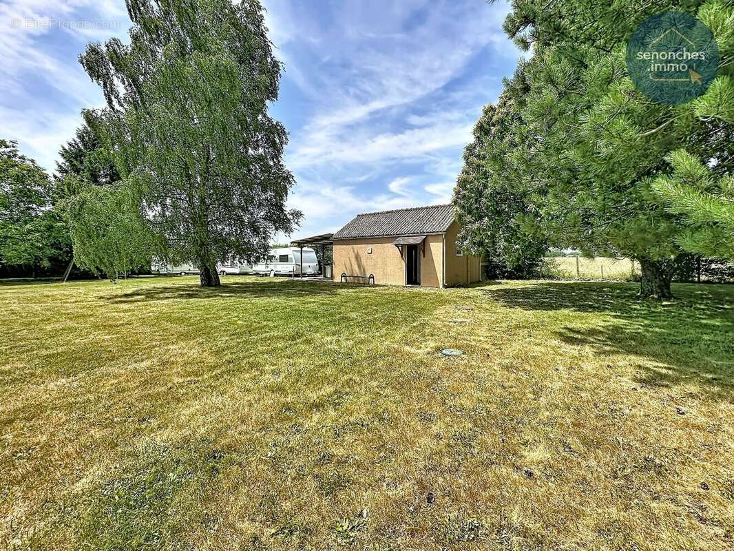 Petite maison avec grand terrain à vendre à Manou (28240) Un bien atypique au cur d'un environnement privilégié - photo 12