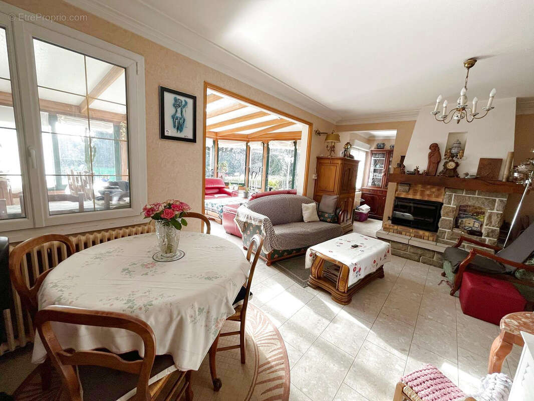 Maison à SUCE-SUR-ERDRE