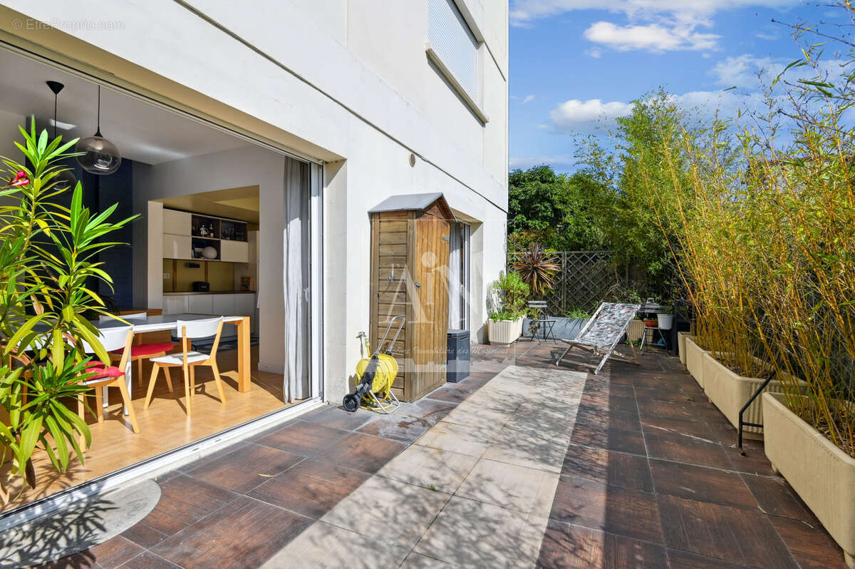 Appartement à NANTERRE