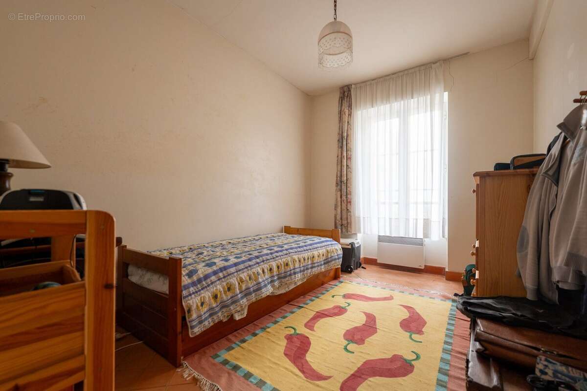 Chambre rdc  - Maison à LES SABLES-D&#039;OLONNE