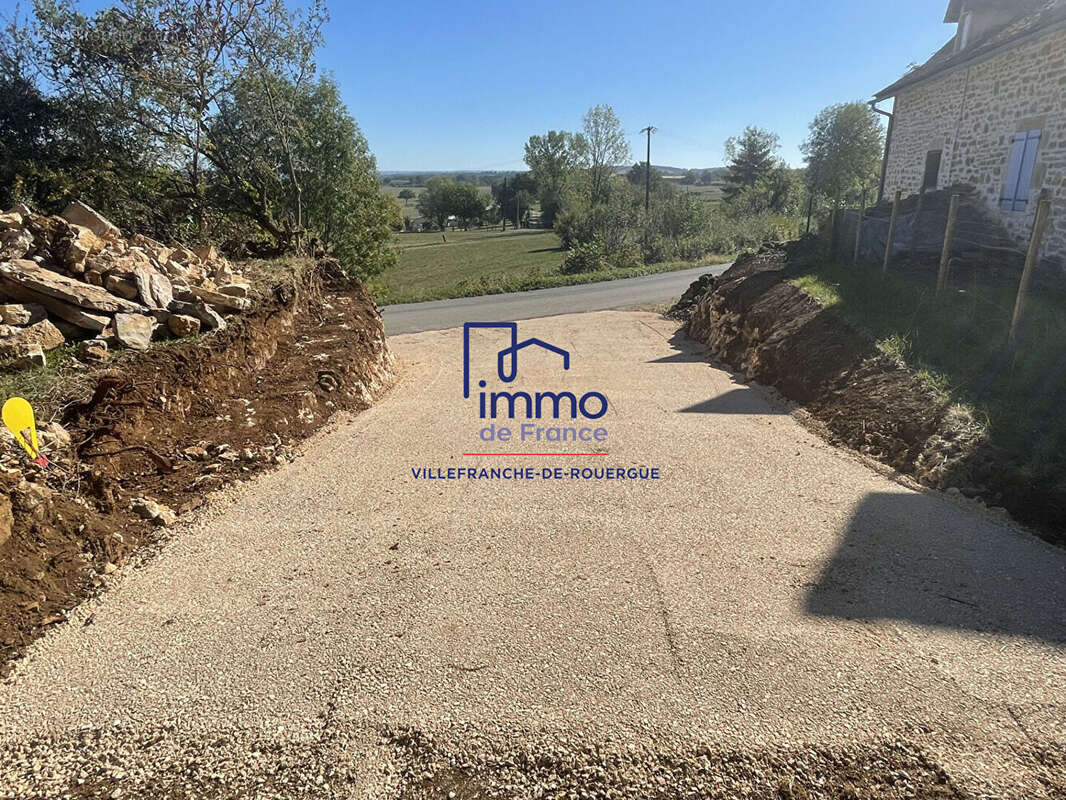 Terrain à LA CAPELLE-BALAGUIER