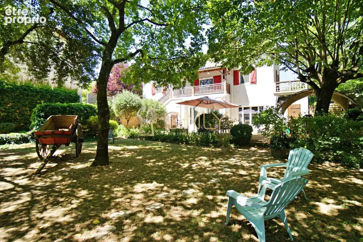 Maison à SAINT-JULIEN