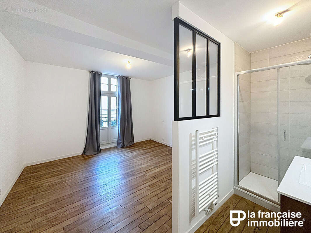 Maison à vendre -  centre ville - Châteaugiron- Charme - photo 5