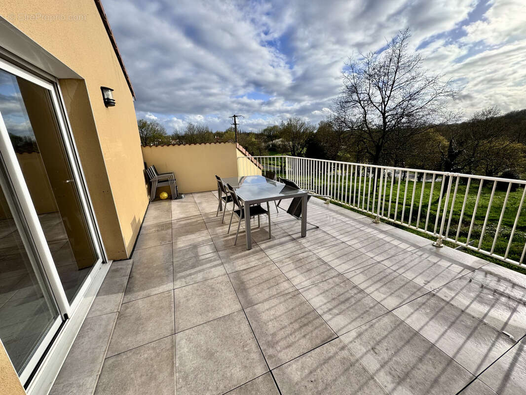 Maison à CORCOUE-SUR-LOGNE