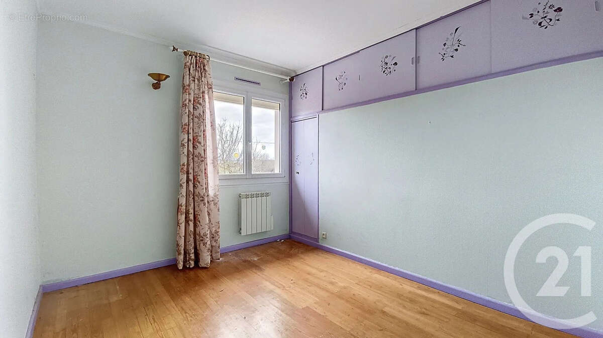 Maison à REVENTIN-VAUGRIS