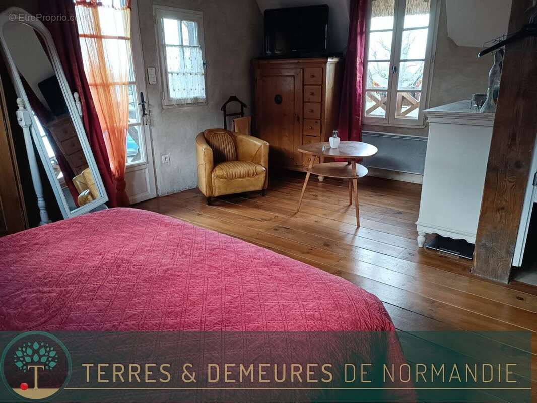 Maison à MARAIS-VERNIER