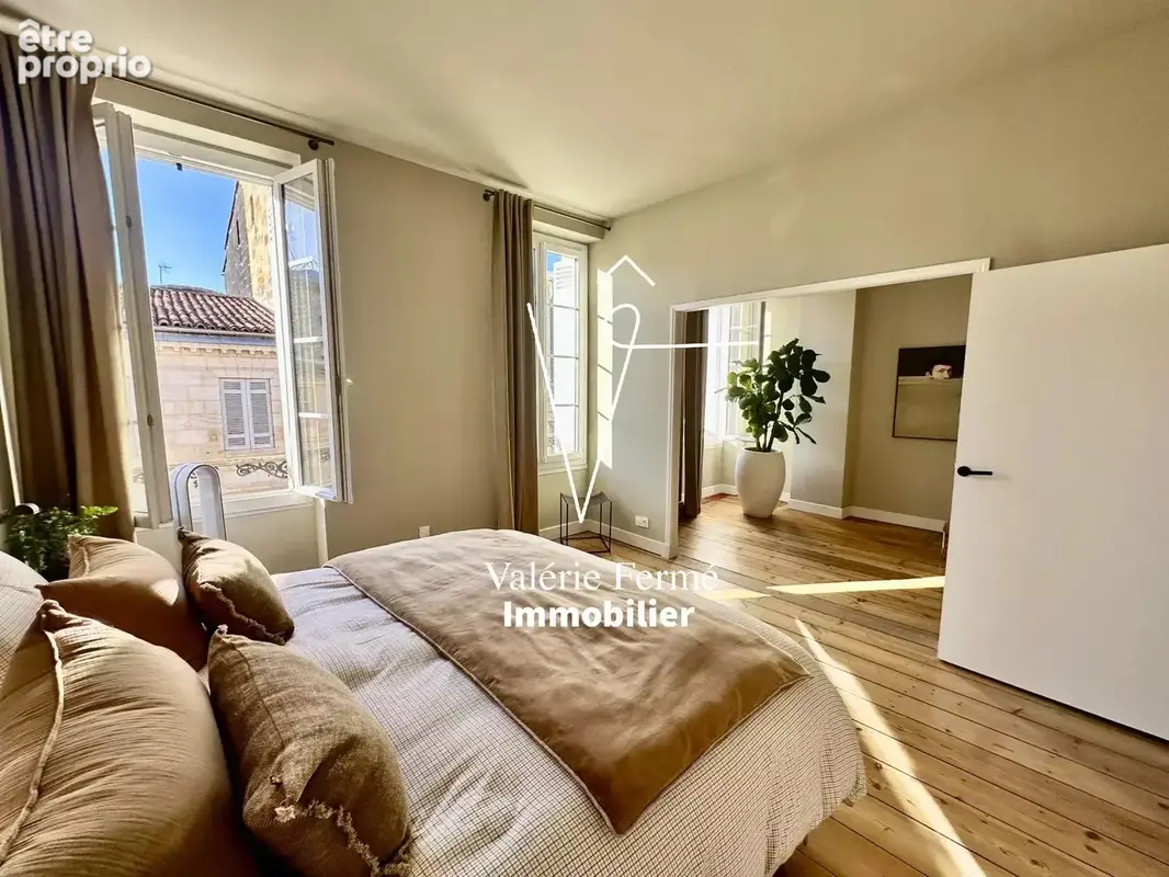 Appartement duplex d'exception avec ascenseur privatif, terrasse et garage-Bordeaux-Jardin Public/Chartrons - photo 12