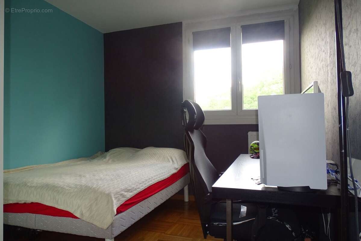 Appartement 81 m² à Creteil  - photo 4