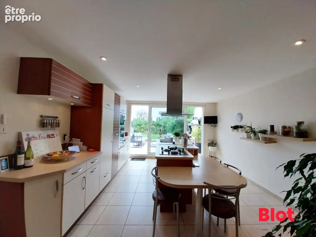 Maison 5 pièces 154 m² à vendre à Saint-Guinoux (35430) - photo 8