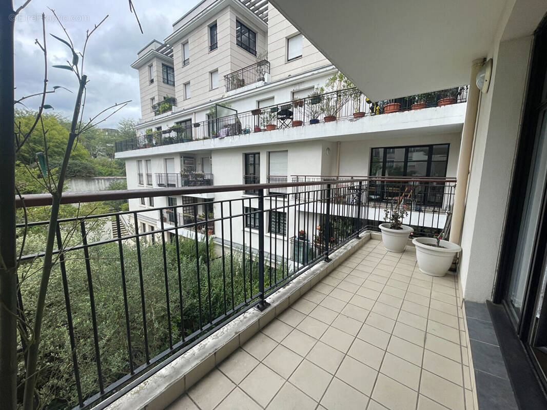 Appartement à SURESNES