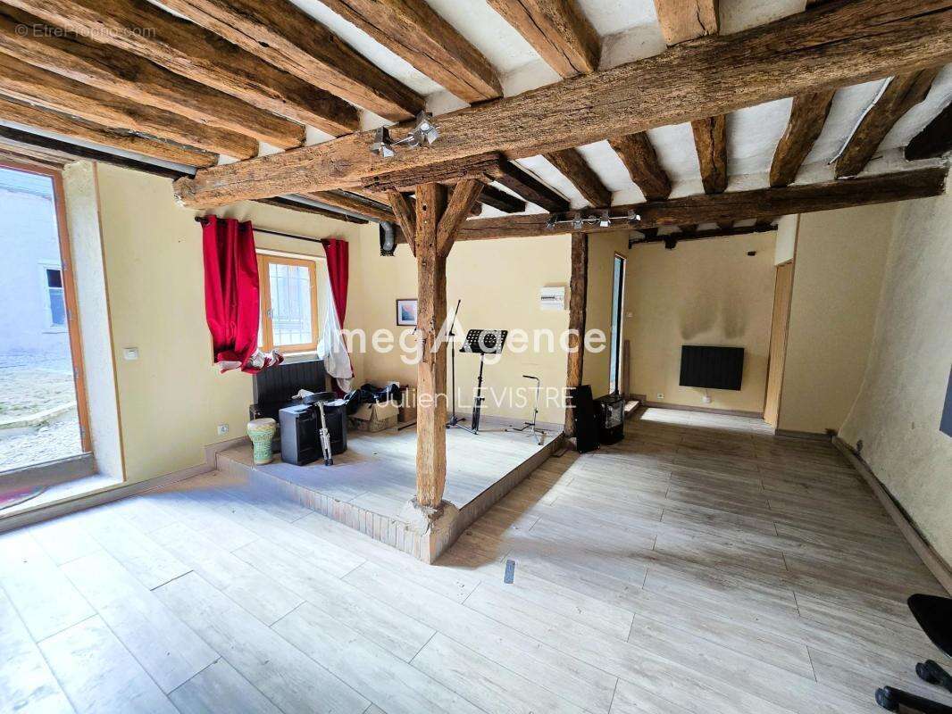 Maison à DOURDAN