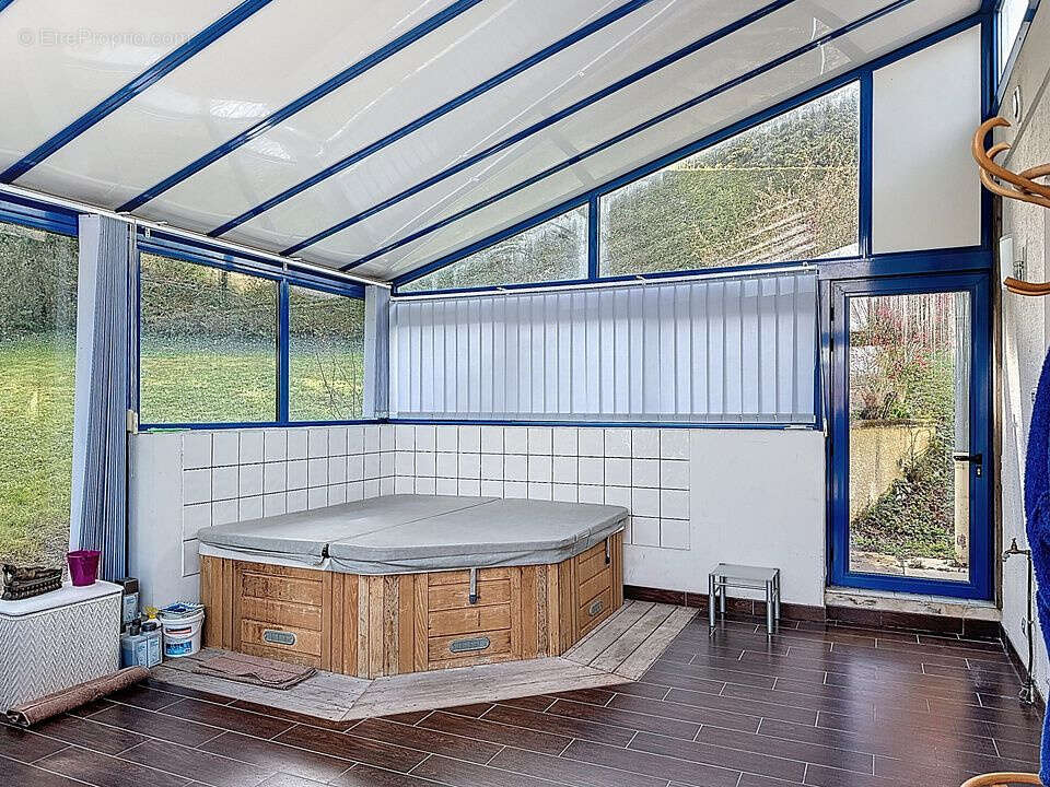 Maison à SAINT-CYR-AU-MONT-D'OR