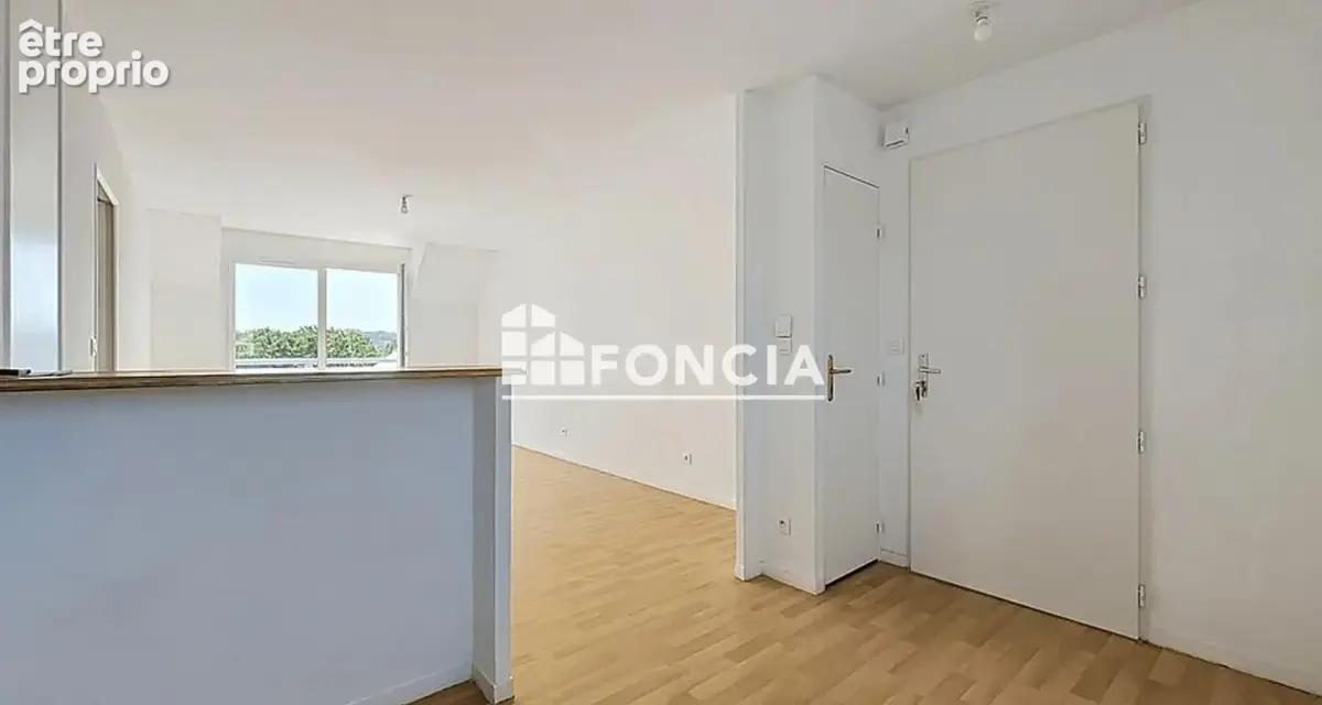Bel appartement en dernier étage avec vue dégagée - photo 7