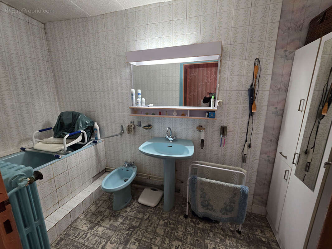 Maison à MONTLOUIS-SUR-LOIRE