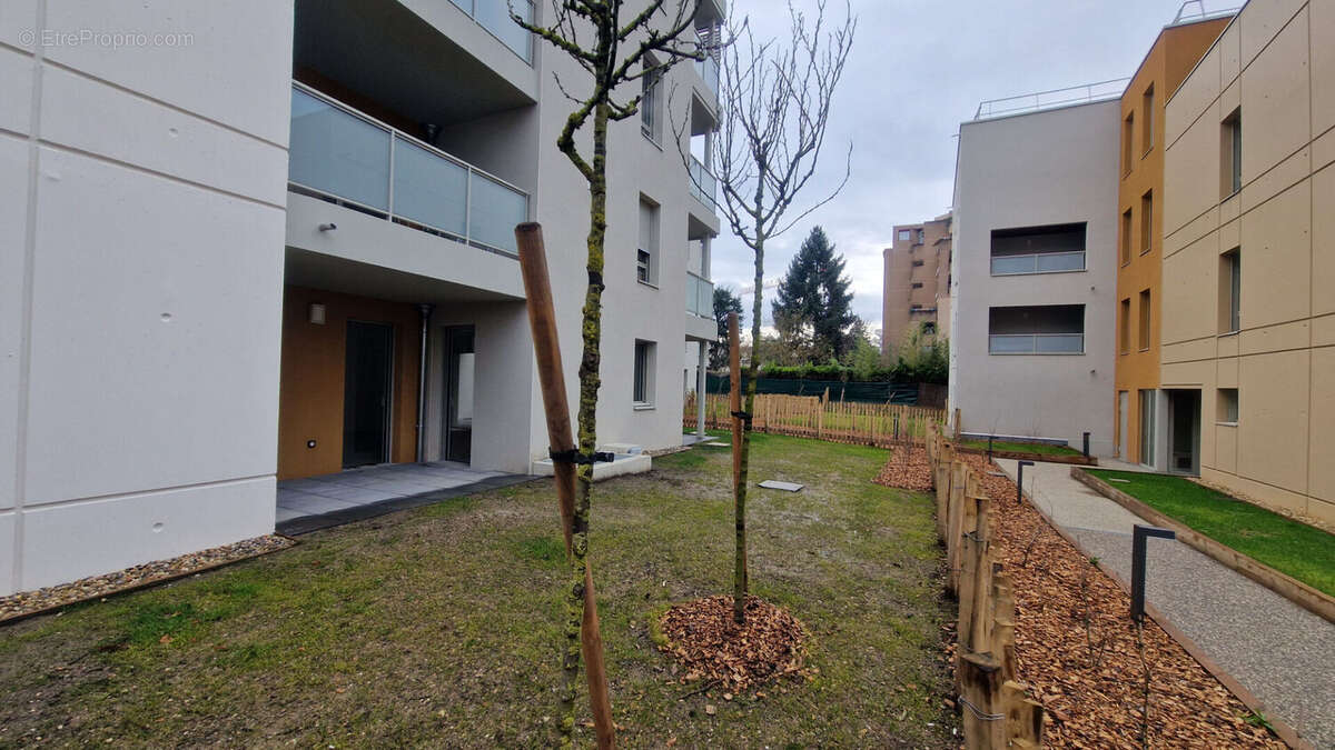 Appartement à TASSIN-LA-DEMI-LUNE