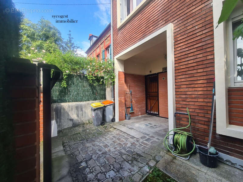 Maison à NOISY-LE-SEC