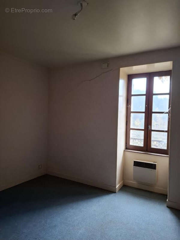 Maison à SAINT-MARTIN-DE-VALAMAS