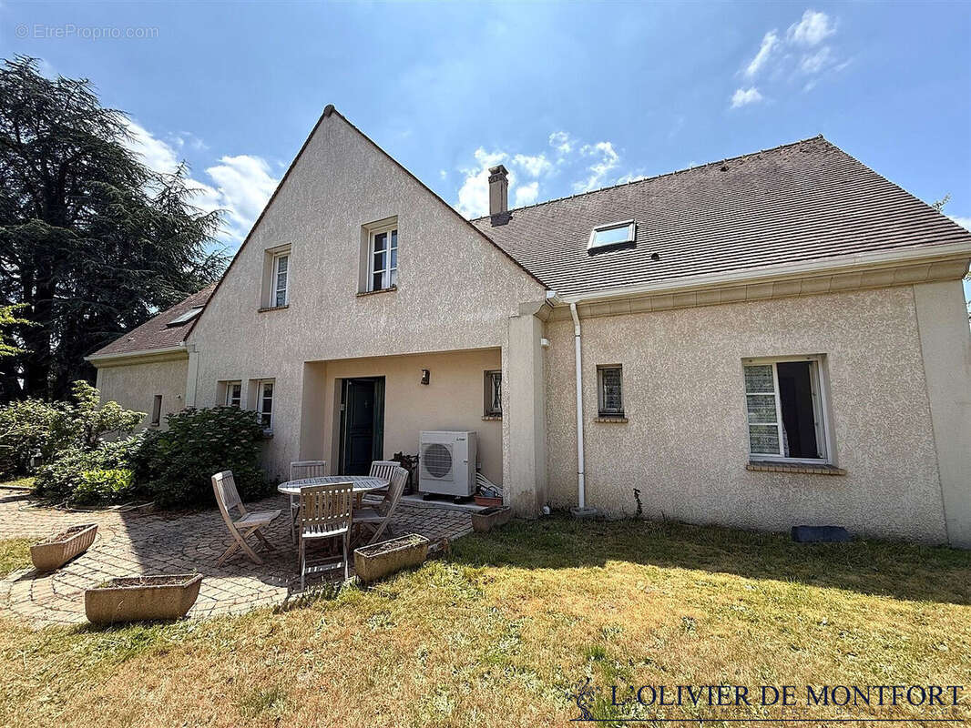 Maison à MONTFORT-L'AMAURY