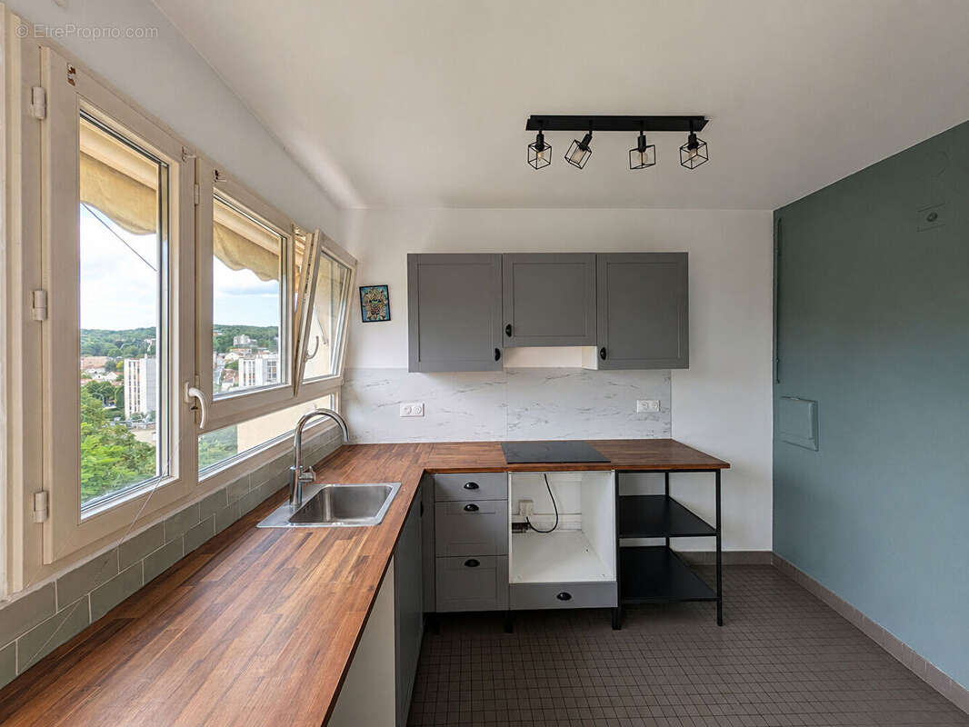 Appartement à CHAVILLE
