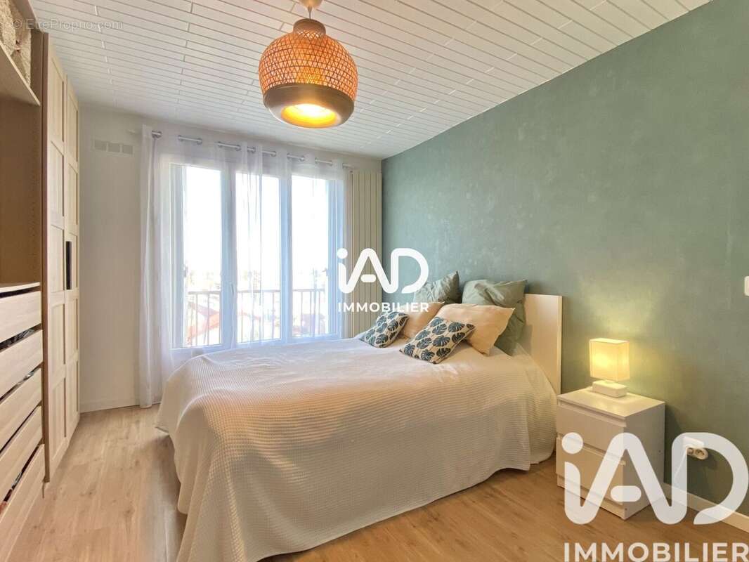 Photo 7 - Appartement à LIVRY-GARGAN