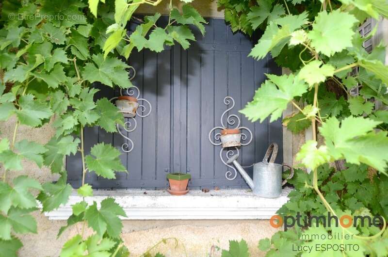  Charmante maison en pierre avec dépendance à rénover – Cœur de Saint-Laurent-de-Céris (Charente)  - photo 26