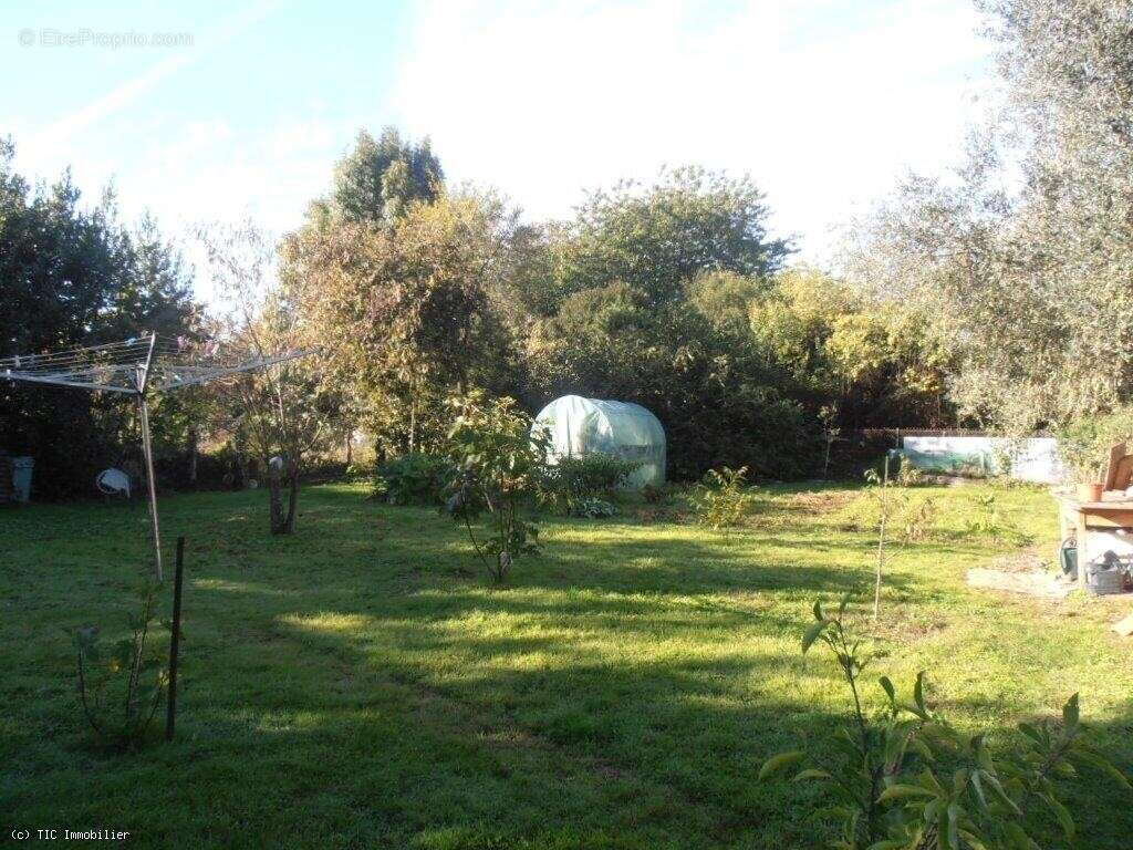 Maison à SAUZE-VAUSSAIS