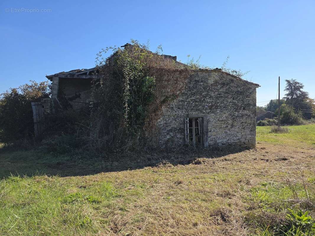 Ancienne maison de campagne à rénover - photo 3