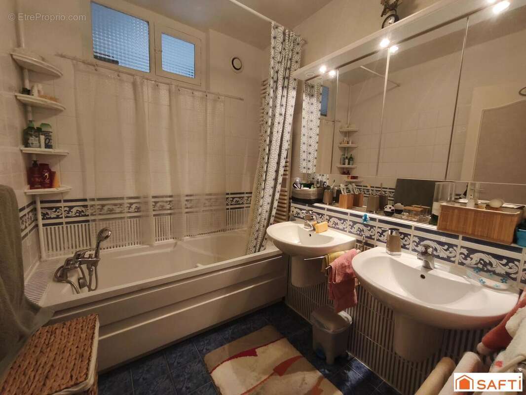 Photo 6 - Appartement à VALENCIENNES