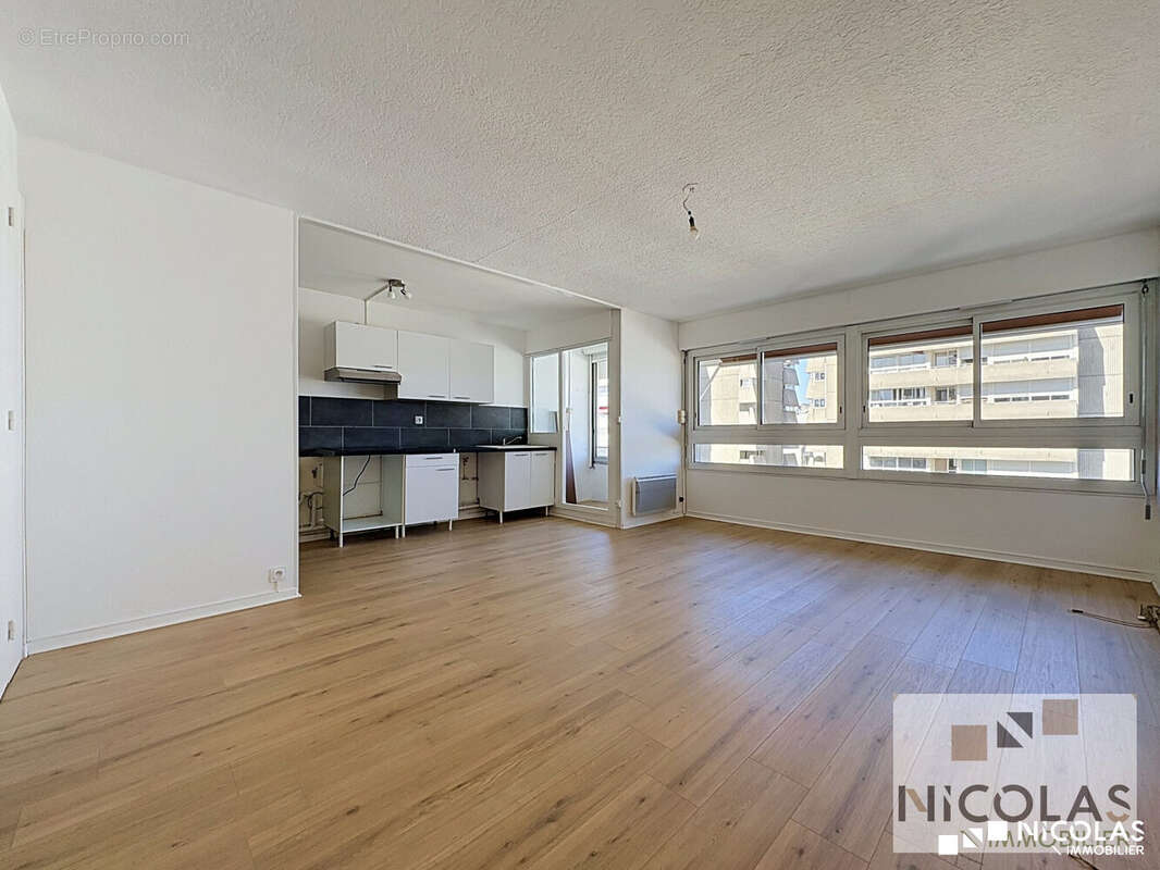 Appartement à BORDEAUX