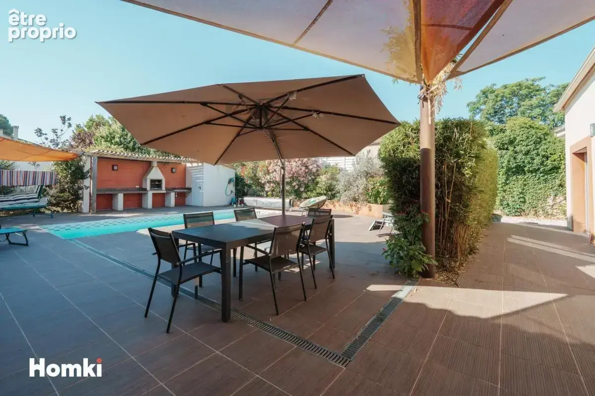 Maison/Villa T8 de 227 m² à Gigean 34770 - photo 16