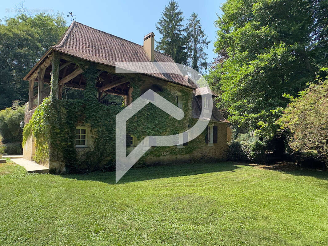 Maison à ISSAC